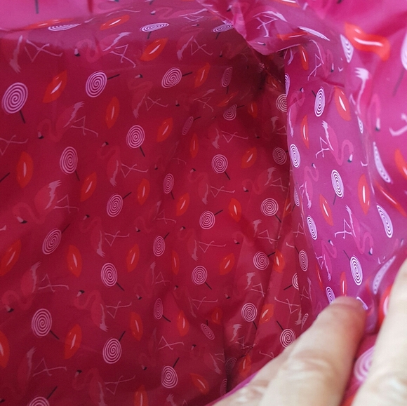 Lancome Paris Tote and Cosmetics Case - Picture 8 of 10